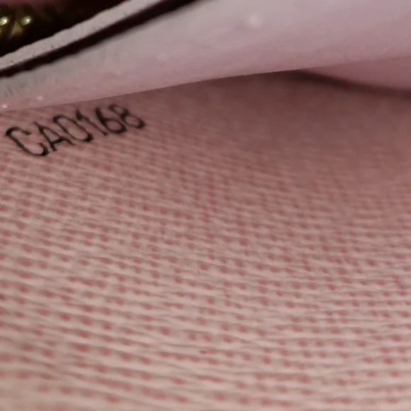 Vuitton Summer Trunks Clemence Wallet - Picture 4 of 12